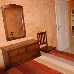 Delgado Y Ruiz Apartament *