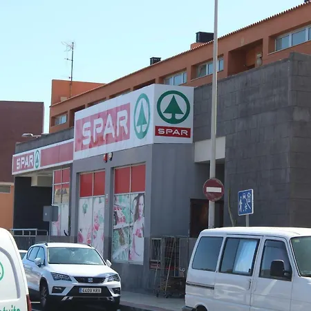 Delgado Y Ruiz Apartment *